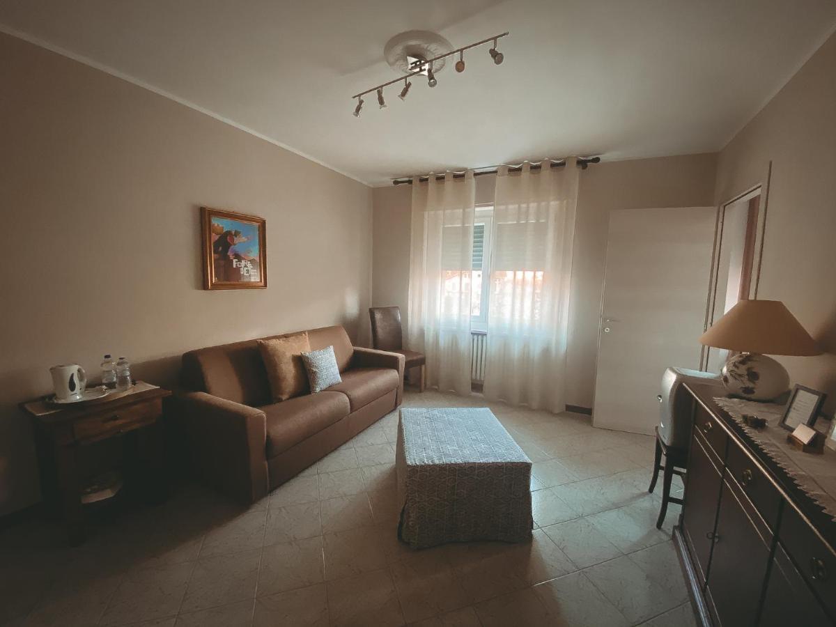 Hotel L'Adret Gressan Zewnętrze zdjęcie