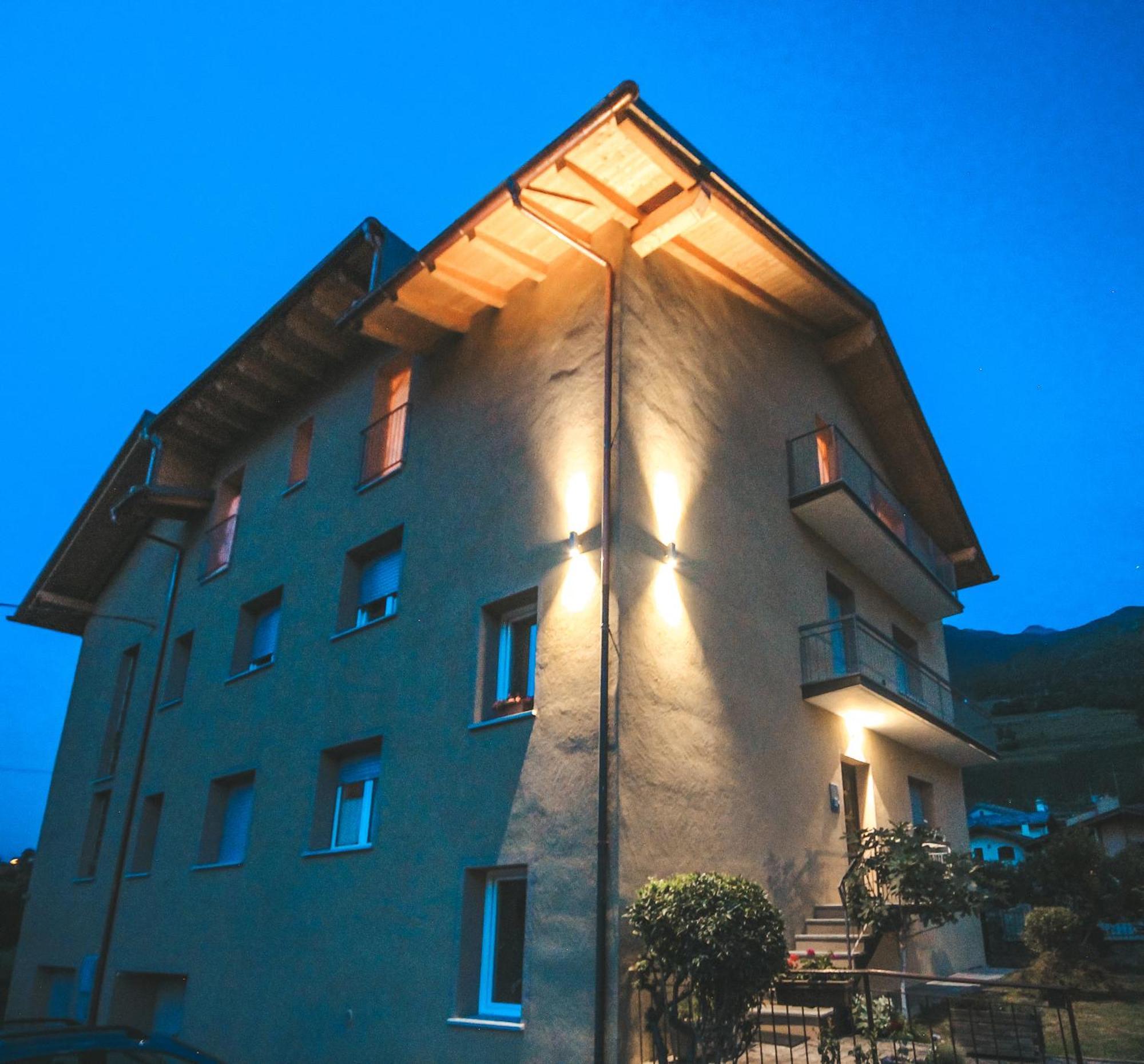Hotel L'Adret Gressan Zewnętrze zdjęcie